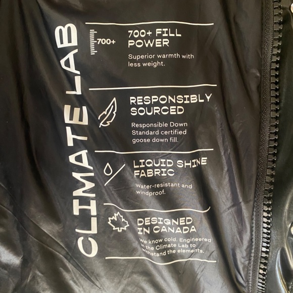 Aritzia Super Puff Coat - Picture 5 of 5